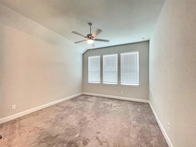 Building Photo - 6405 Coalinga Ln