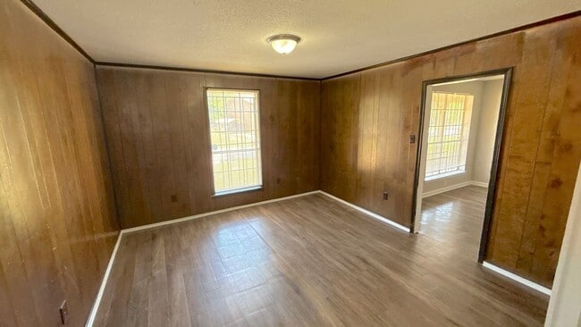 Building Photo - 5655 Myers Rd