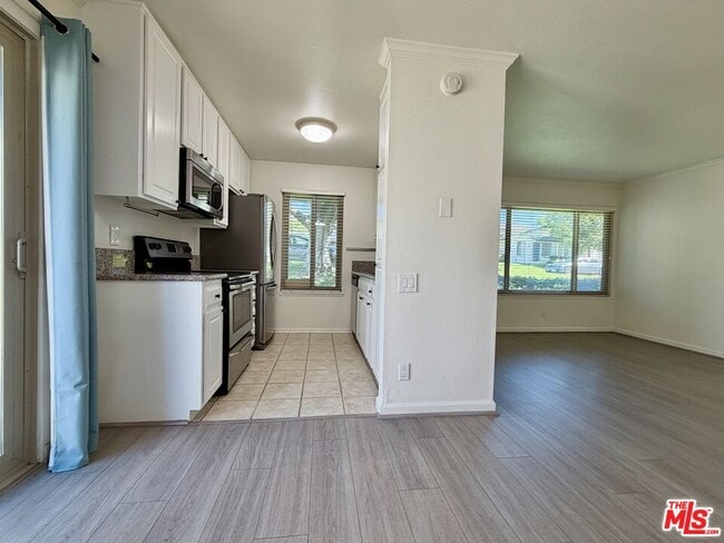 Building Photo - 1676 Orinda Ct