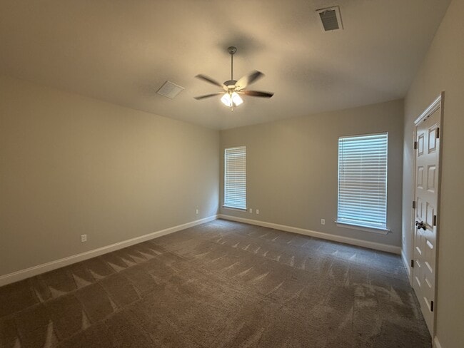 Building Photo - 102 Ancona Ln