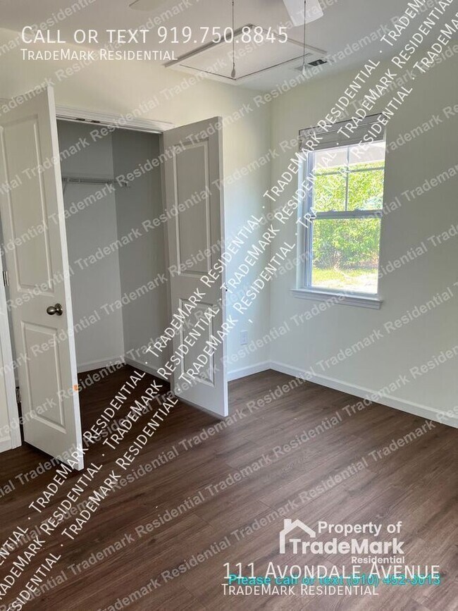 Building Photo - 111 Avondale Ave