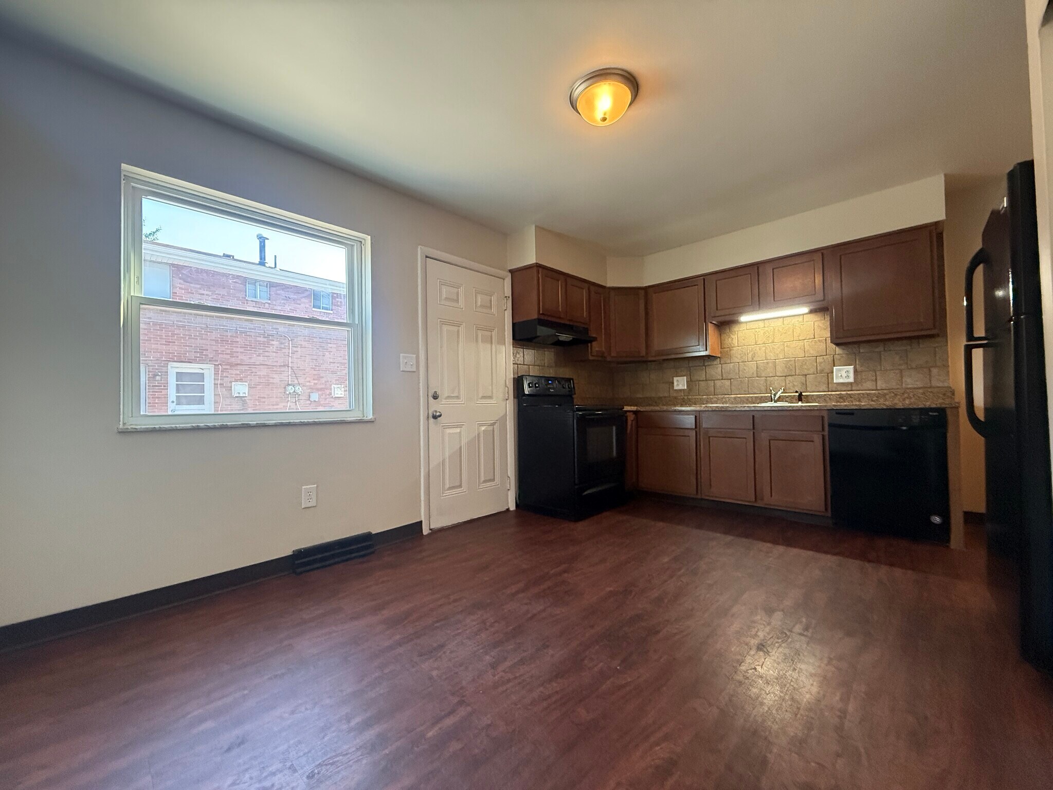 Building Photo - 4645 Sandy Lane Rd