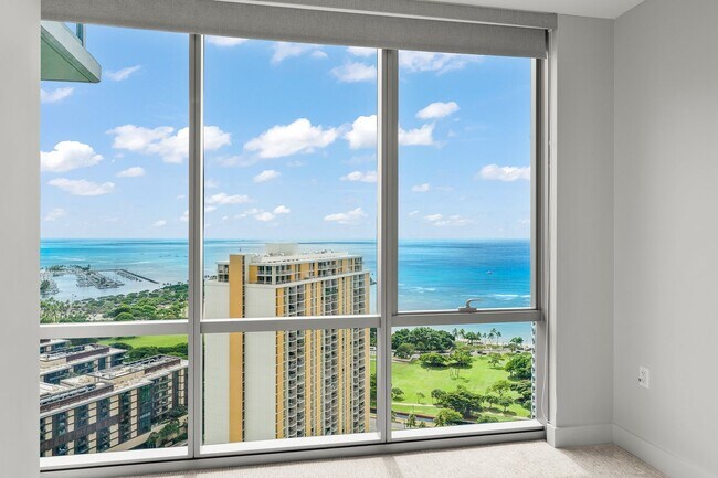 Building Photo - Beautiful Ocean View 2-Bedroom / 2-Bathroo...