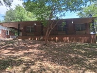 Building Photo - 4529 Lasalle Dr