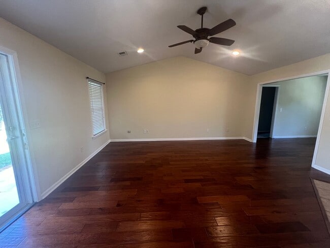 Building Photo - 14163 River Point Cir