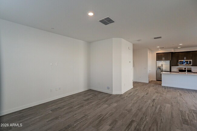 Building Photo - 4100 S Pinelake Way