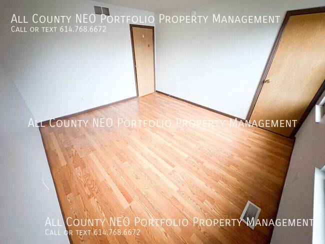 Building Photo - 6477 Brookedge Ct