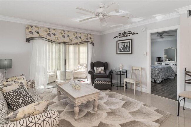 Building Photo - 7300 NW 5th Ct