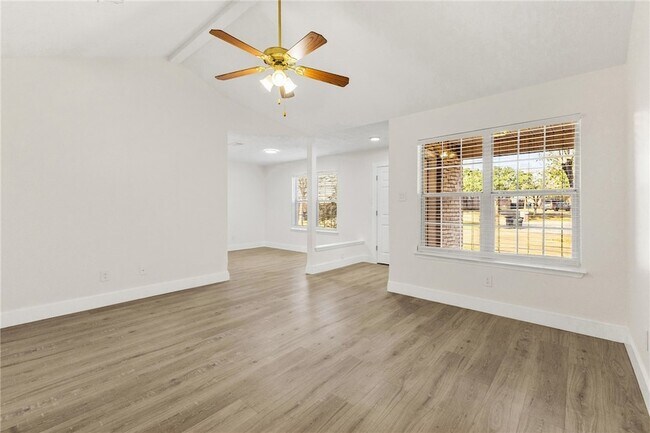 Building Photo - 2419 Brittain Ct