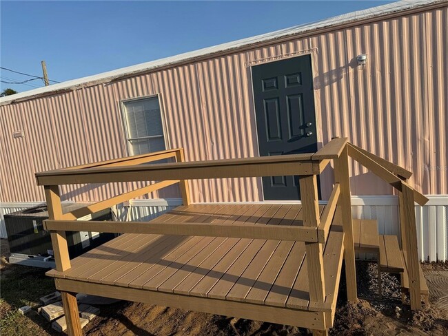 Building Photo - 112 Laureti Ln