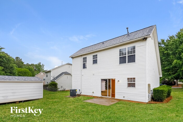 Building Photo - 885 Raindrops Rd