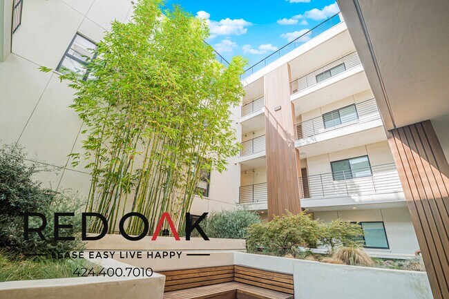 Building Photo - 1415 Reeves St