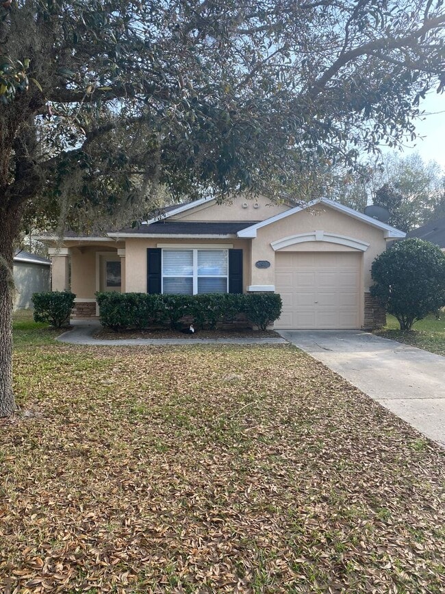 Building Photo - Lovely 2x1 in St. Augustine! Gorgeous Upgrade Kitchen!
