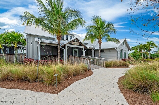 Building Photo - 6992 Saona CT