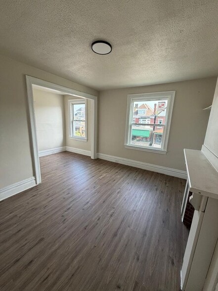 Building Photo - 7122 Idlewild St