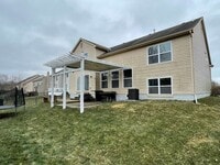 Building Photo - 6170 Ravenhill Rd