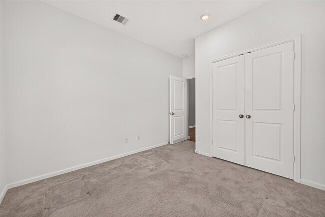 Building Photo - 2450 Rosemary Sage Dr