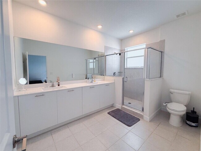 Building Photo - Northwest 24th Avenue, Miami, FL 33147 - 3 BR 2.5 BA townhouse
