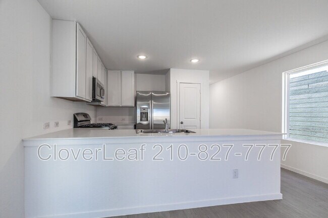 Building Photo - 7649 Barcelo Wy