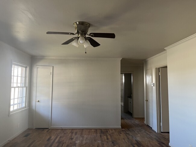 Building Photo - 1105 Edgewood Ave