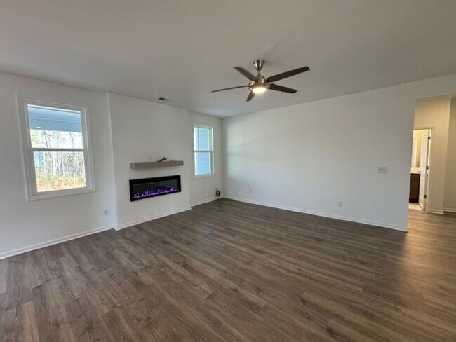 Building Photo - 2008 Red Woodpeckers Ct