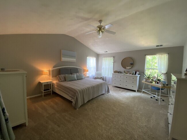 Building Photo - 2544 Penshurst Way