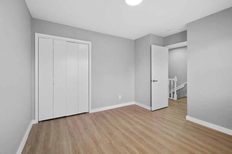 Building Photo - 404 NW D St