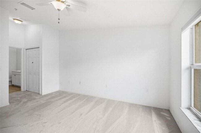 Building Photo - 100 Canopy Walk Ln