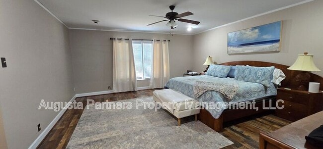 Building Photo - 289 Ashbrook Dr