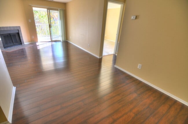 Building Photo - 1793 Jonathan Way