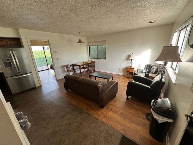 Building Photo - 315 Clement St