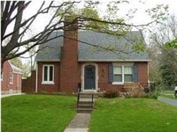 Building Photo - 505 Oxford Pl