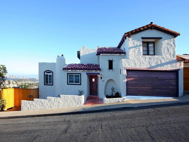Building Photo - 945 Harbor View Dr