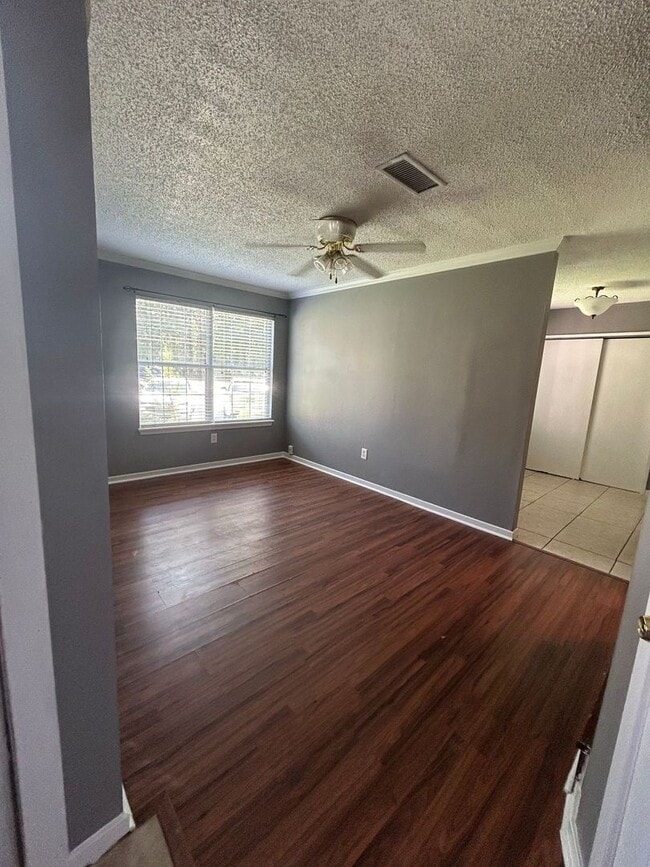 Building Photo - Charming 2 bedroom townhome in The Arbor @...