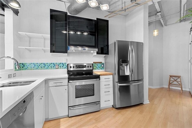 Building Photo - 878 Peachtree St NE