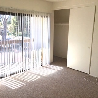 Building Photo - Coming Soon! 2BDRM/1.5BATH CONDO IN SAN DIEGO