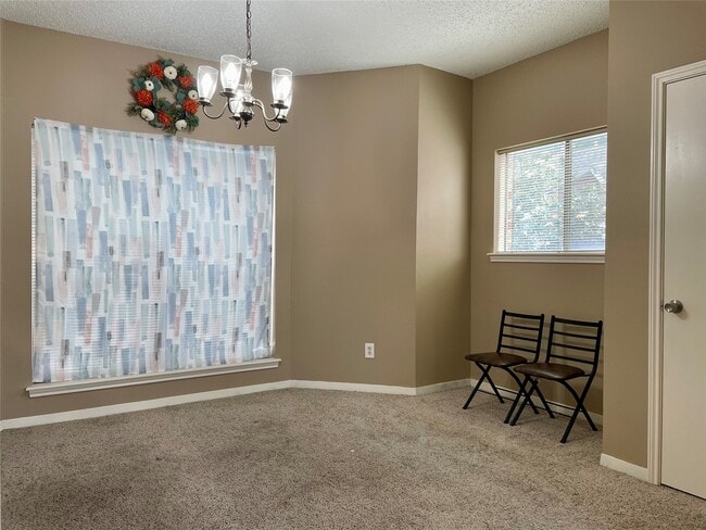 Building Photo - 10130 Waterstone Dr