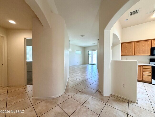 Building Photo - 5416 N Bramble Brook Ln