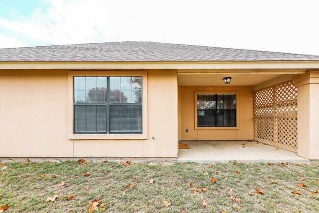 Building Photo - 407 Cinnamon Teal Loop