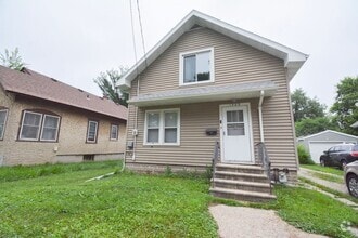 Building Photo - 2 Bedroom in Fantastic Downtown/Silver Lak...