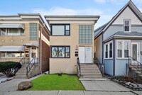 Building Photo - 3033 Euclid Ave