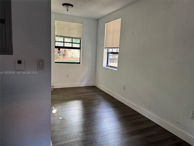 Building Photo - 1068 NW 5th St