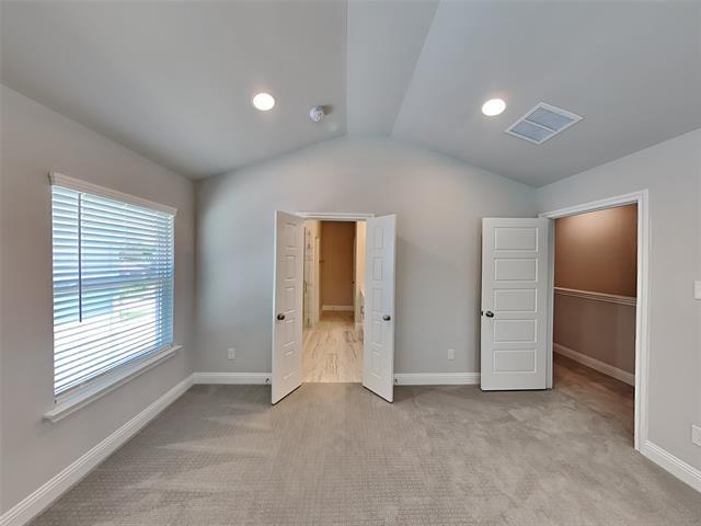 Building Photo - 315 Athenia Dr
