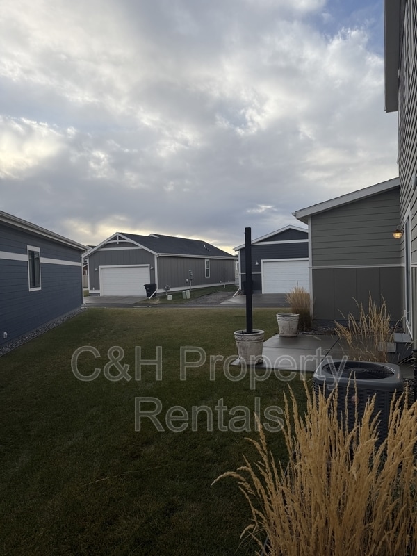 Building Photo - 1826 Walter Creek Blvd