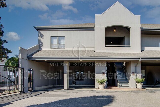 Building Photo - 393 Tennessee St
