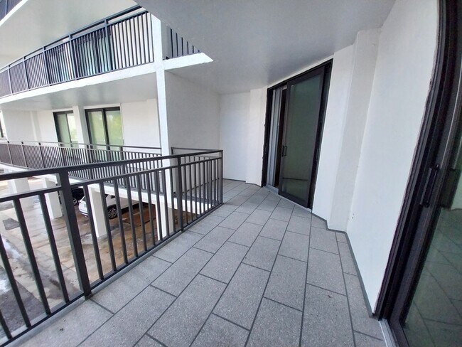 Building Photo - 4822 Ocean Blvd