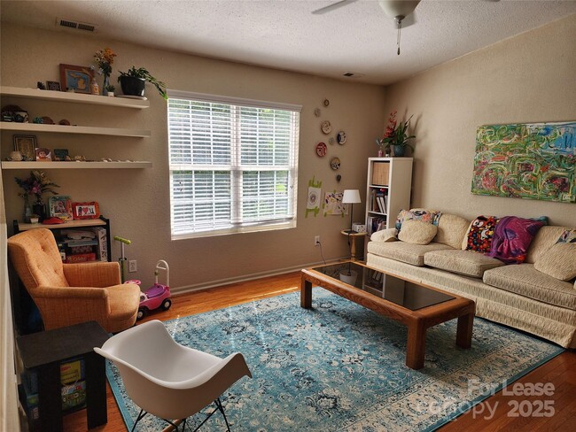 Building Photo - 4300 Carmel Forest Dr