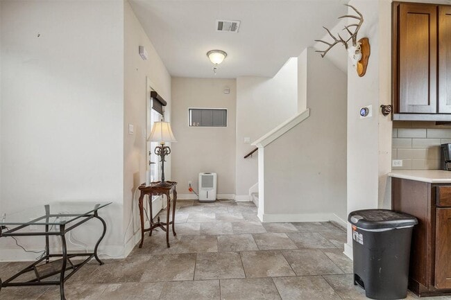 Building Photo - 2628 Witsome Loop