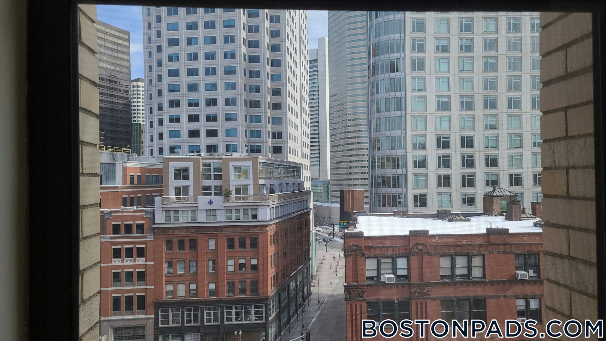 Building Photo - 81 Essex St