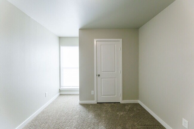 Building Photo - Beautiful 3 Bedroom 2 Bath Home in Frenship ISD!